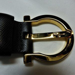 Classic Salvatore Ferragamo belt